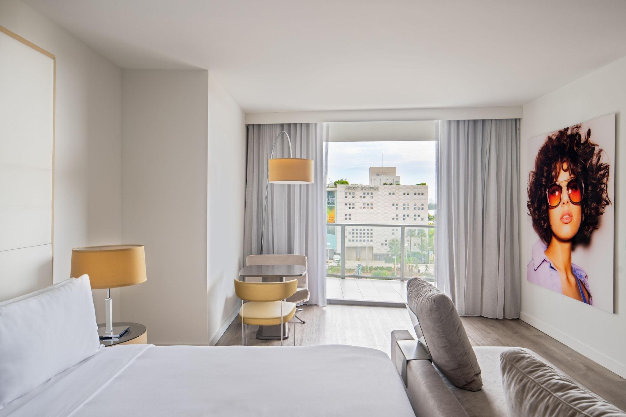 เดอะ กราเบรียล ไมอามี คูริโอ คอลเลคชั่น บาย ฮิลตัน Hotel ภายนอก รูปภาพ